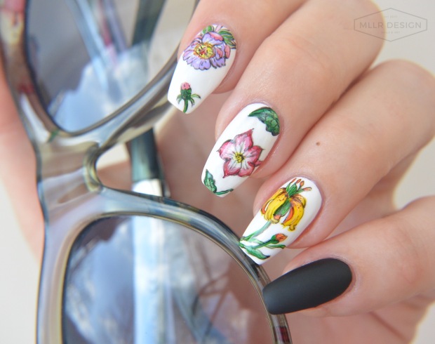 Gucci Flora anniversary edition with matching nails and sunglasses.